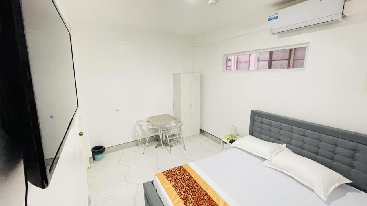 Legends Hotel & Restaurant - Lemery And Taal Εξωτερικό φωτογραφία