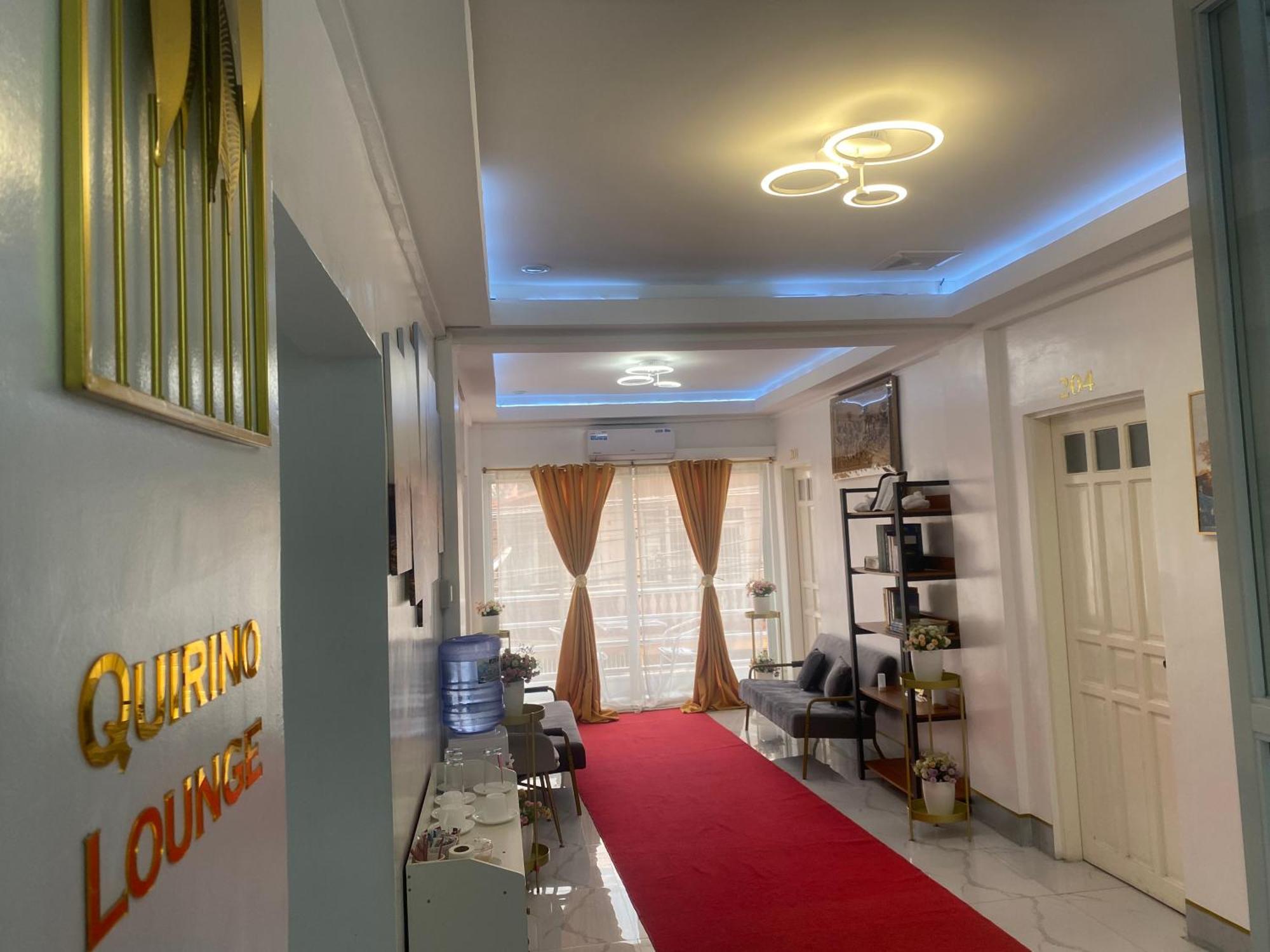 Legends Hotel & Restaurant - Lemery And Taal Εξωτερικό φωτογραφία